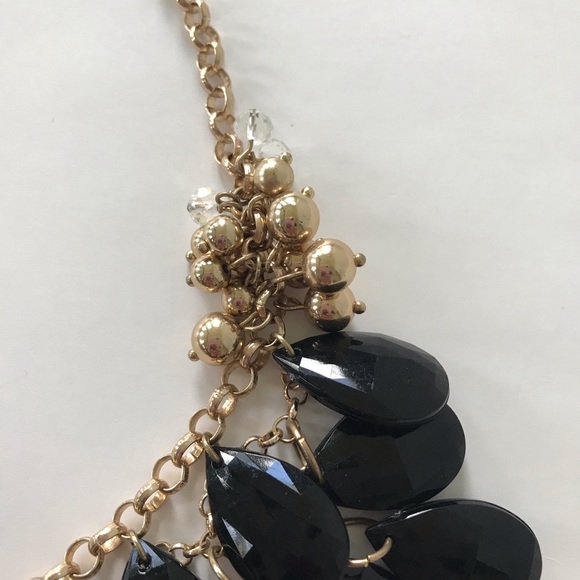 Black & Gold Teardrop Statement Necklace - Picture 3 of 4